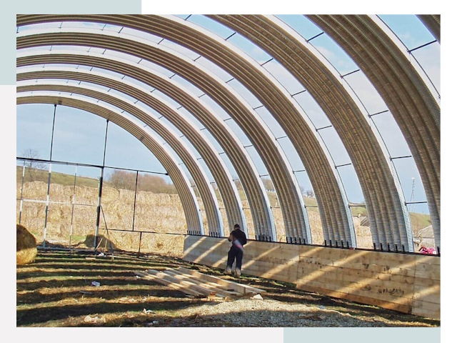 Строительство свинарников под ключ от 625 руб.